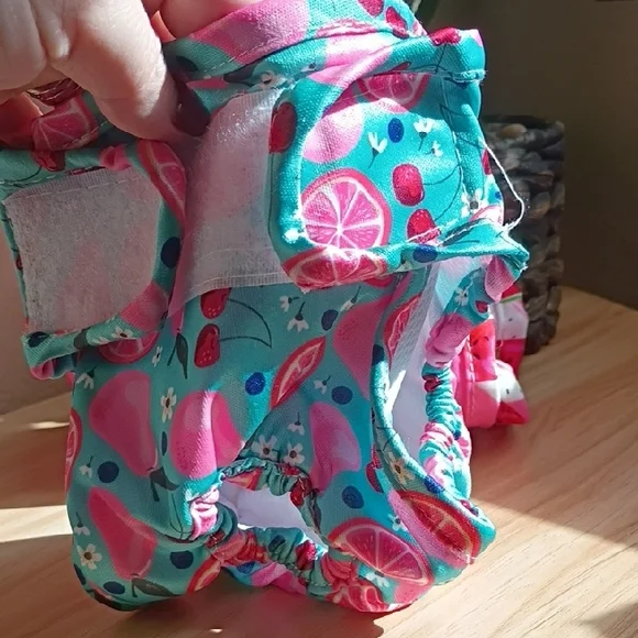 Colorful Patterned Dog Diapers - Picture 12 of 13